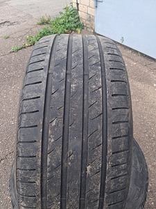 245/45 ZR18 (1 фото из 3)