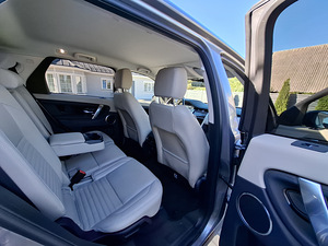 Land Rover Discovery Sport SE 2.0 120 кВт (15 фото из 15)