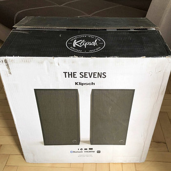 Klipsch The Sevens активные полочные колонки, чёрные