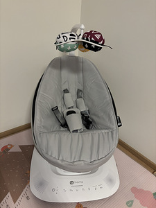 4moms MamaRoo 5.0 детские качели (1 фото из 3)