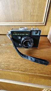 Продам 2 старых фотоаппарата (3 фото из 6)