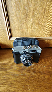 Продам 2 старых фотоаппарата (6 фото из 6)