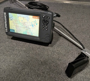 7" Эхолот Lowrance Hook2 + карта глубин Navionics 2027 (1 фото из 4)