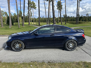 W204 купе (2 фото из 8)