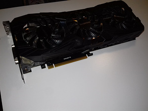 GTX 1080 Ti - GIGABYTE - 11GB - GPU (1 фото из 3)
