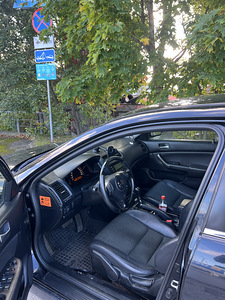 Honda Accord (4 фото из 9)