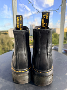 Saapad Dr. Martens (3 foto / 6)