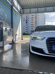 Audi (7 foto / 15)