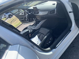 Audi (8 foto / 15)