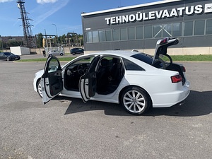 Audi (9 foto / 15)