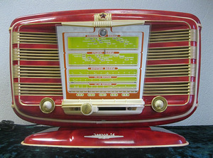 Zvezda54 haruldane vana lampraadio (1 foto / 1)