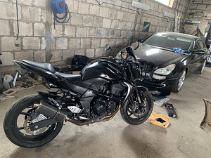 Kawasaki Z750 (1 фото из 1)