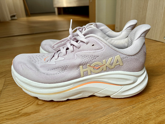 HOKA Clifton 10 Женские кроссовки для бега 41 1/3