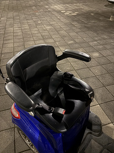 Müüa kolmerattaline elektriroller! (4 foto / 4)
