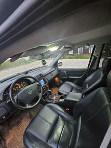 Mercedes ml270 (10 foto / 12)