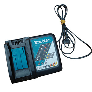 Зарядка Makita DC18RC (1 фото из 5)