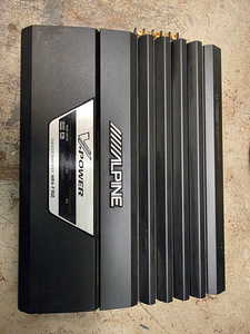 Alpine raadio IVA-502R ja võim MRA-F350 (5 foto / 5)