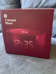 Yandex Station Mini 2 kellaga (1 foto / 3)