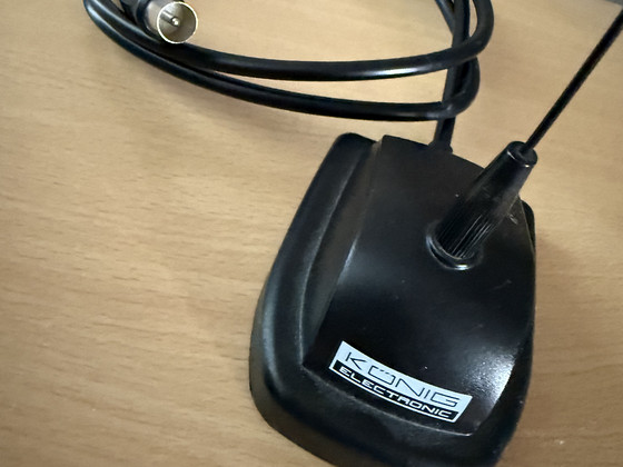 Исправная комнатная антенна DVB-T/T2 König KN-DVBT-IN10