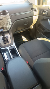 Ford kuga (4 foto / 4)