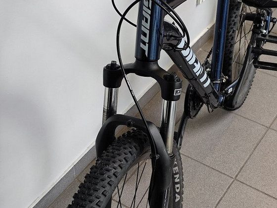 Giant talon 5 2025 (dokumentidega)