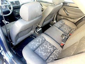 Volkswagen Bora (10 foto / 15)