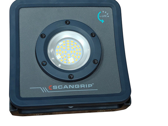 Ehituslamp Scangrin Nova R