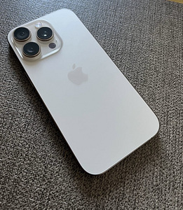 iPhone 16 Pro 512gb (2 foto / 4)