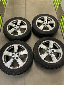 Toyota originaal valuveljed 16" + Continental IceContact 2 (1 foto / 10)