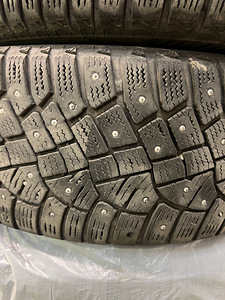 Toyota originaal valuveljed 16" + Continental IceContact 2 (7 foto / 10)