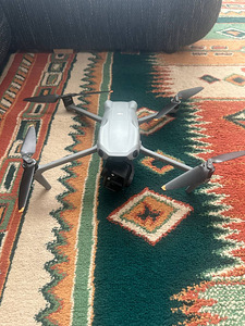 Продам Дрон DJI Air 3S (1 фото из 6)