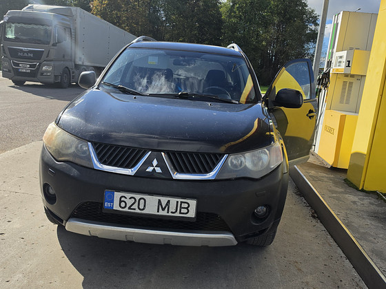 Mitsubishi outlander