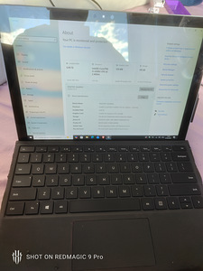 Microsoft Surface Pro 4, 128GB / 4GB RAM (1 foto / 6)