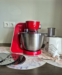 Köögikombain Bosch MUM58720 (1000 W) (1 foto / 4)