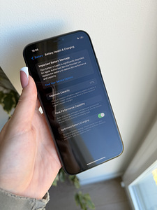 iPhone 11 64GB (10 foto / 10)