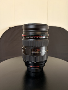 Canon 24-70 F2.8 USM (2 foto / 4)