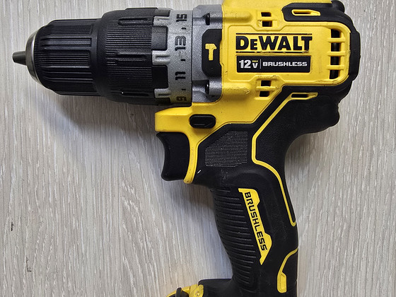 Dewalt DCD 706