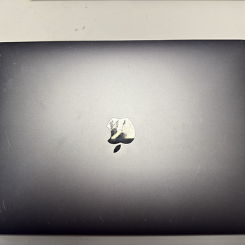 MacBook 2017 13-inch i5 / 8 GB