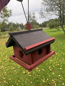 Lindude söögimaja (1 foto / 3)