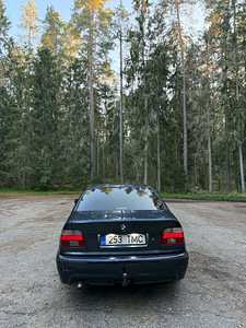 BMW 530d 142kW Manu. (7 foto / 7)