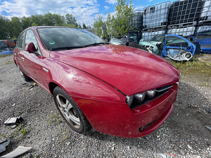 ALFA ROMEO 159 1.8 BENSIIN, MAN, VARUOSAD (3 foto / 10)