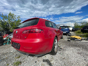 ALFA ROMEO 159 1.8 BENSIIN, MAN, VARUOSAD (4 foto / 10)