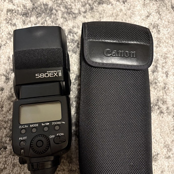 Canon Speedlite 580EX II