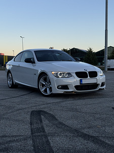 BMW E92 320d M-Pakett | 2012 | 209 859 км | Италия (3 фото из 15)