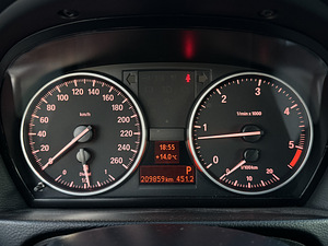 BMW E92 320d M-Pakett | 2012 | 209 859 км | Италия (13 фото из 15)