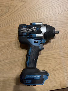 Makita DTW700 (2 foto / 2)