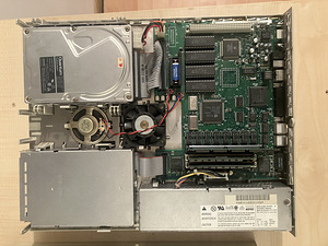 Macintosh performa 400 (3 foto / 3)