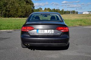 Audi a4 (5 foto / 14)