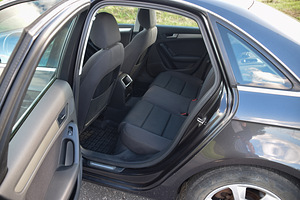 Audi a4 (9 foto / 14)