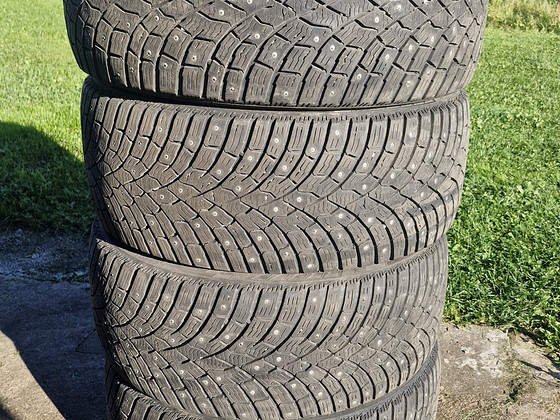 245/45 R18 Triangle Icelynx шипованные шины 4 шт